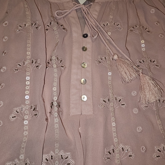 LANE BRYANT Pink Beaded long sleeve Sheer Polyester Blouse 14/16 NEW. "A" - Picture 2 of 8